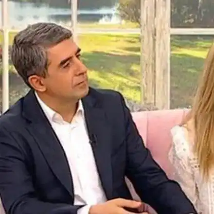 Шокираща любов: Деси Банова и Росен Плевнелиев в нова романтична драма!