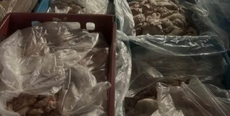 Скандал! 70 тона месо с неясен произход открито в София!