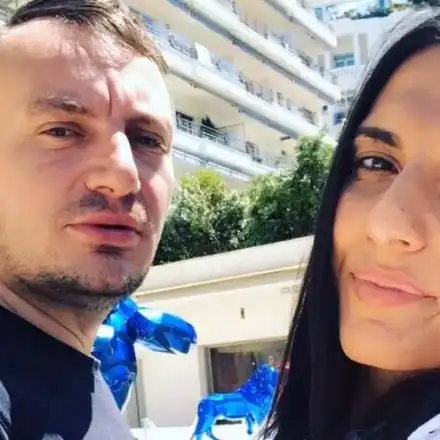 Шок! „Пиленцата от Монако“ просят 5000 лв. от българите!