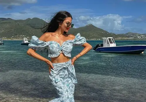 Райна шокира с разделен живот на Райска земя!