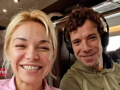 Рая и Явор подаряват кученца