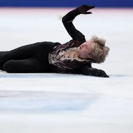 Рекорд на ръба на съвършенство: 20-годишният Малинин продължи да пише история на леда