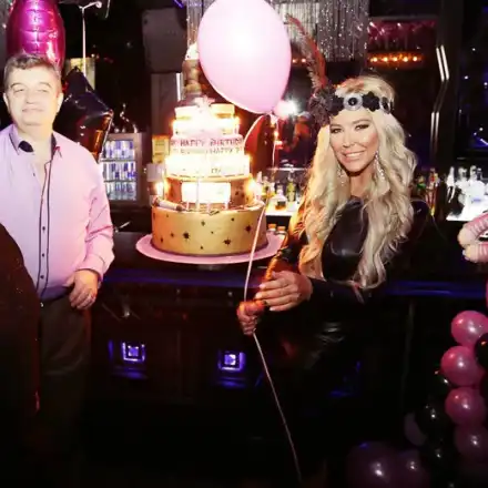 Скандал: Роднините на Андреа в съдебна схватка за дългове!