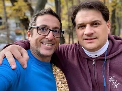 Шок! Росен Белов и гей бандата, която тресе театралния свят!