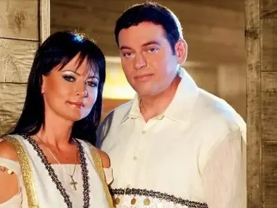 Скандал: Искаха да откраднат "Сине, сине" от Севдалина и Валентин!