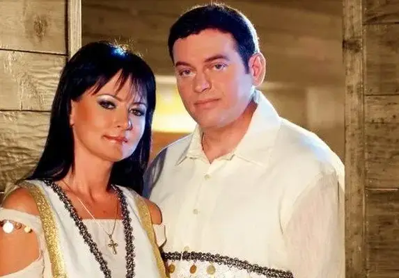 Скандал: Искаха да откраднат "Сине, сине" от Севдалина и Валентин!