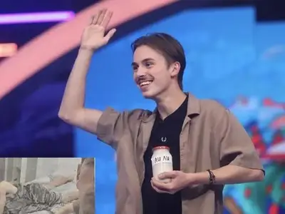 Шок! Давид от „Биг Брадър“ се оказа в леглото с друг мъж!