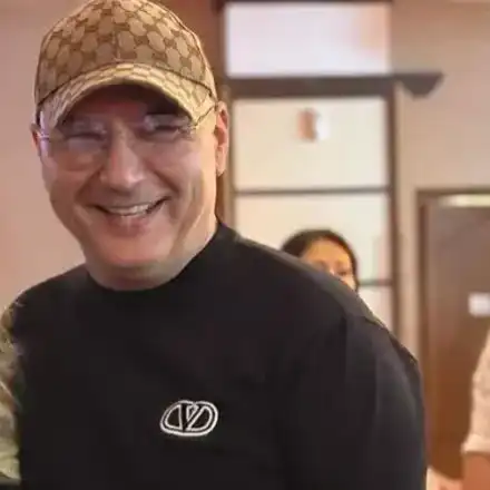 Шокиращо! Шеф Манчев на разпродажба за дрехи втора употреба!