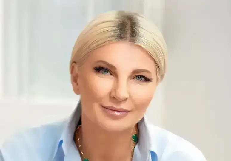 Силвена Роу 20 години издържа мъжа си и цялото си семейство