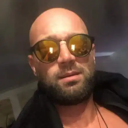 Симеон от Френския легион имал 5-годишно дете