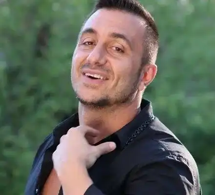 Смут в нета: Коцето видя НЛО