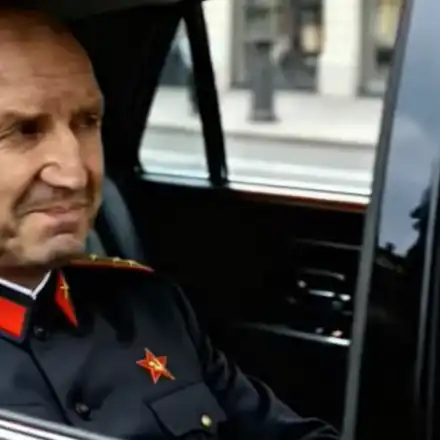 Шокираща Диктатура: Румен Радев планира министерство на пропагандата?