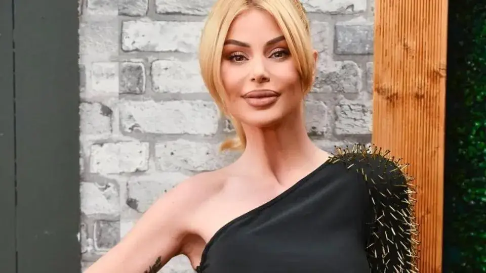 Светлана Гущерова пак се би с любовник (ФОТО)