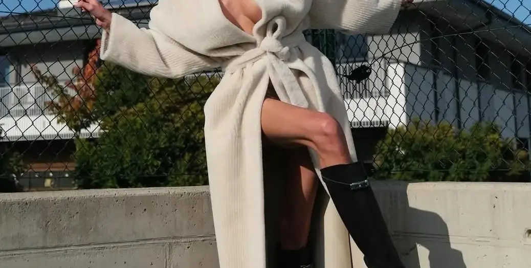 Светлана Гущерова шокира с провокативна визия в София!