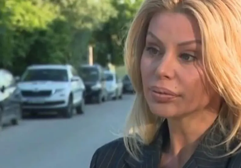 Светлана Василева спи с богаташа Александър Зиковски