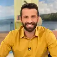 Шокиращи тайни: Георги Блажев кърмен от съседка!