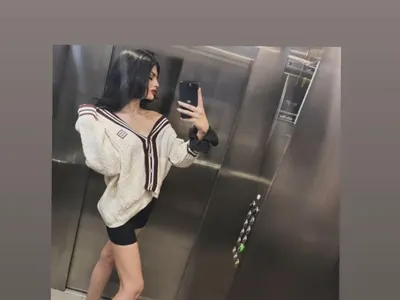 Скандал! Венцислава Тафкова в дрехи за 8 бона, но почти гола!