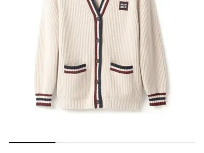 Скандал! Венцислава Тафкова в дрехи за 8 бона, но почти гола!