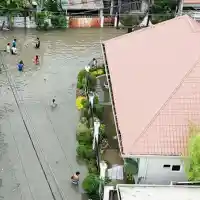 Тайфунът „Калмаеги“ опустошава Филипините – шокиращи кадри!