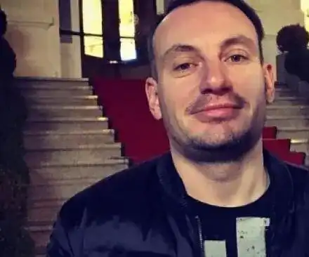 ТОП оферта: Курс по гъзарлък за 5 бона пуснаха Пиленцата от Монако (Вижте)