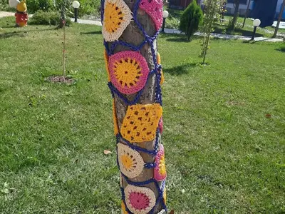 Труд, а не подаяния: Майката, която събра 330 000 на едно място в помощ на сестри по съдба