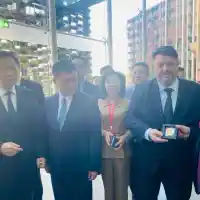 Вицепремиерът Атанас Зафиров и зам.-председателят на Постоянния комитет на Общокитайското събрание на народите Сяо Дзие присъстваха на подписването на споразумения за сътрудничество между организации в България и Китай