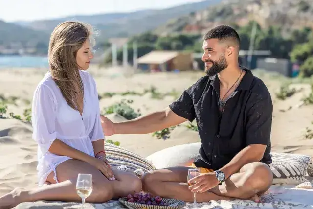 Виктория Цър-Пър анатемоса Тишо заради Натали! Момичетата я заклеймиха като ш*рантия