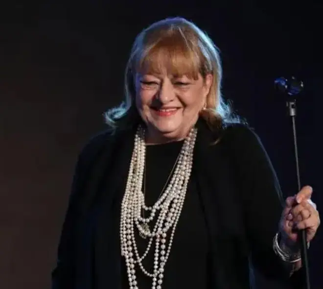 Врачка предсказала на Богдана Карадочева, че ще остане стара мома