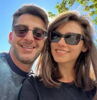 Скандал в живота на Александър Кадиев: Подкупи жена си с пръстен!