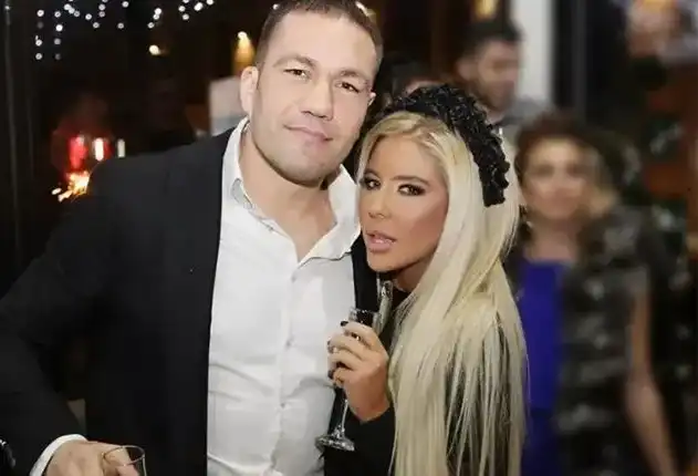 Андреа: Съперница за сърцето на Кубрат ме атакува