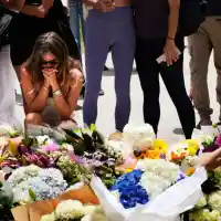 Ужас на плажа Бонди: Австралия в шок след трагедията!