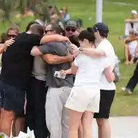 Ужас на плажа Бонди: Австралия в шок след трагедията!