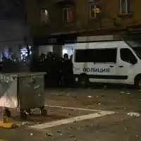 Шок! Протестите в София прераснаха в насилие и хаос!