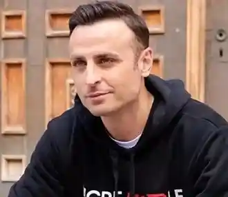 Бербатов се връща към модата! Мацки ще наддават за хранителния му режим