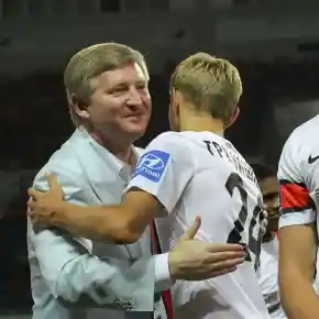 Скандал! Най-богатият украинец разширява империята си в България