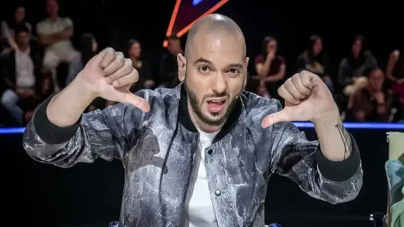 Цитиридис почерпи в  „Талантите” с баница