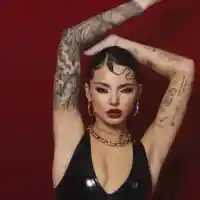 Шок! Ергенката Валерия получи странен подарък - суджук!