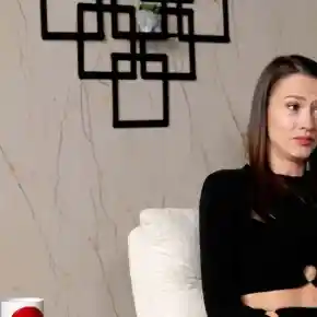 Дениз Хайрула с АДСКА БОМБА: Какъв ти Виктор?! Кристина има сериозен приятел от 9 години! (още разкрития)