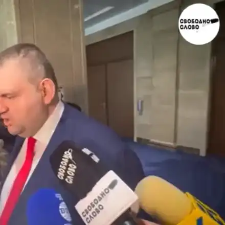 Ексклузивно! Пеевски със скандални разкрития за Христо Иванов и Мирчев, ето какво правели в кабинета му! (ВИДЕО)