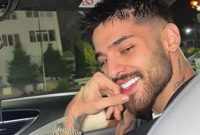 Емрах разкрива: Тони Стораро наистина купи ли му книжката?