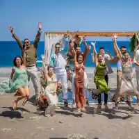 Шокиращи годежи в 'Ергенът': Любов и драма на Родос!