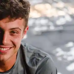 Шокиращи разкрития за Филип Буков: Скандал, който потресе България!