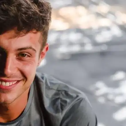 Шокиращи разкрития за Филип Буков: Скандал, който потресе България!