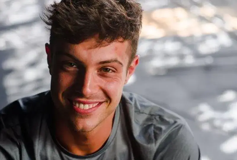 Шокиращи разкрития за Филип Буков: Скандал, който потресе България!