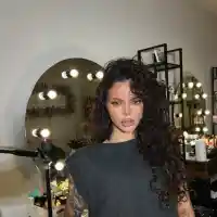 Шок! Валерия Дакова от "Ергенът 2" се сгоди?!