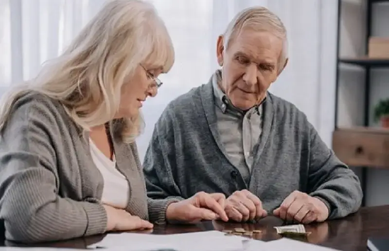 Хиляди българи с орязани пенсии от 1 юли 2026