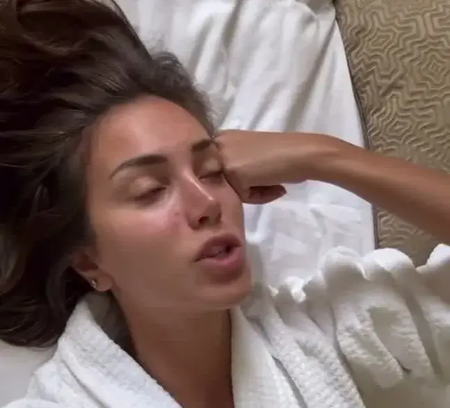 Шокиращи тайни за Алекс Богданска: От уличница до инфлуенсър!