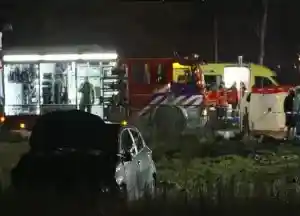 Шок! Кола се вряза в хора по време на коледен парад в Нидерландия!