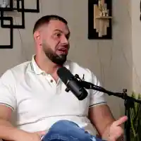 Краси Тъпото помете Шермин: Не знам какви 5 езика говори, но други работи прави доста добре! (скандални разкрития)