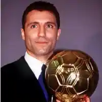 Шок! Стоичков и Трифон колят прасе за Коледа – тайните на Пеневата чета!